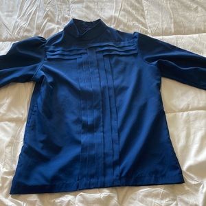 Blue dress shirt
